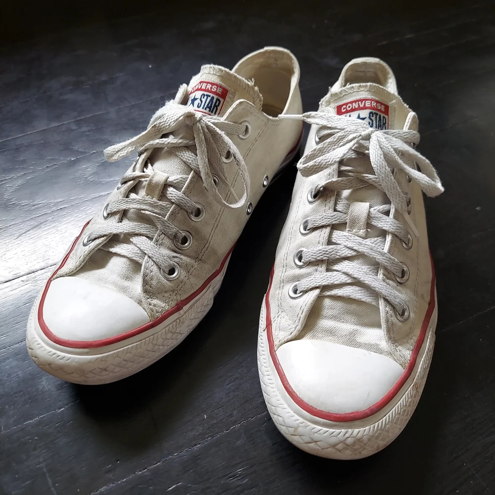 Converse Cream Low-Top Unisex Sneakers with Red Trim
